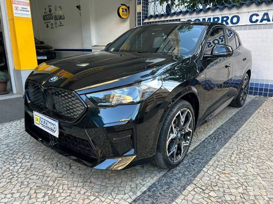 BMW iX2 64,8 KW ELÉTRICO XDRIVE30 M SPORT